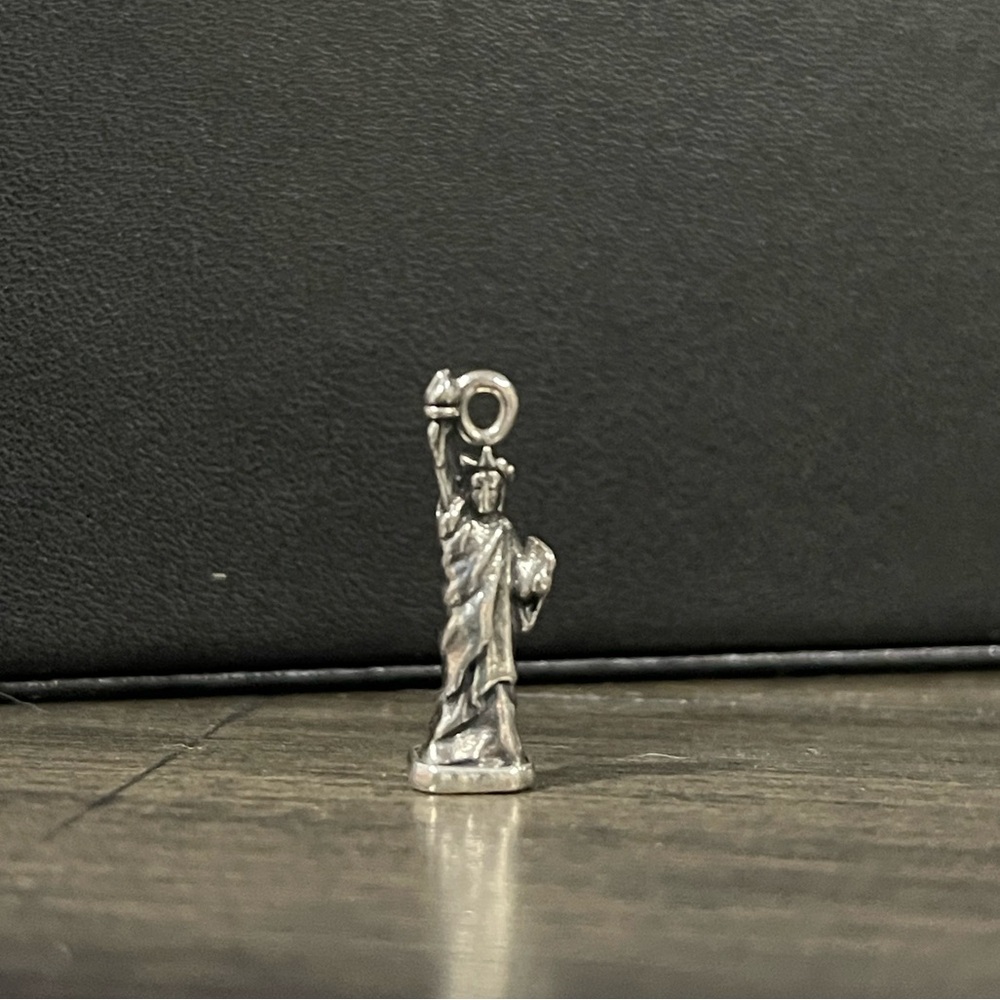 Retired James Avery Statue of Liberty
